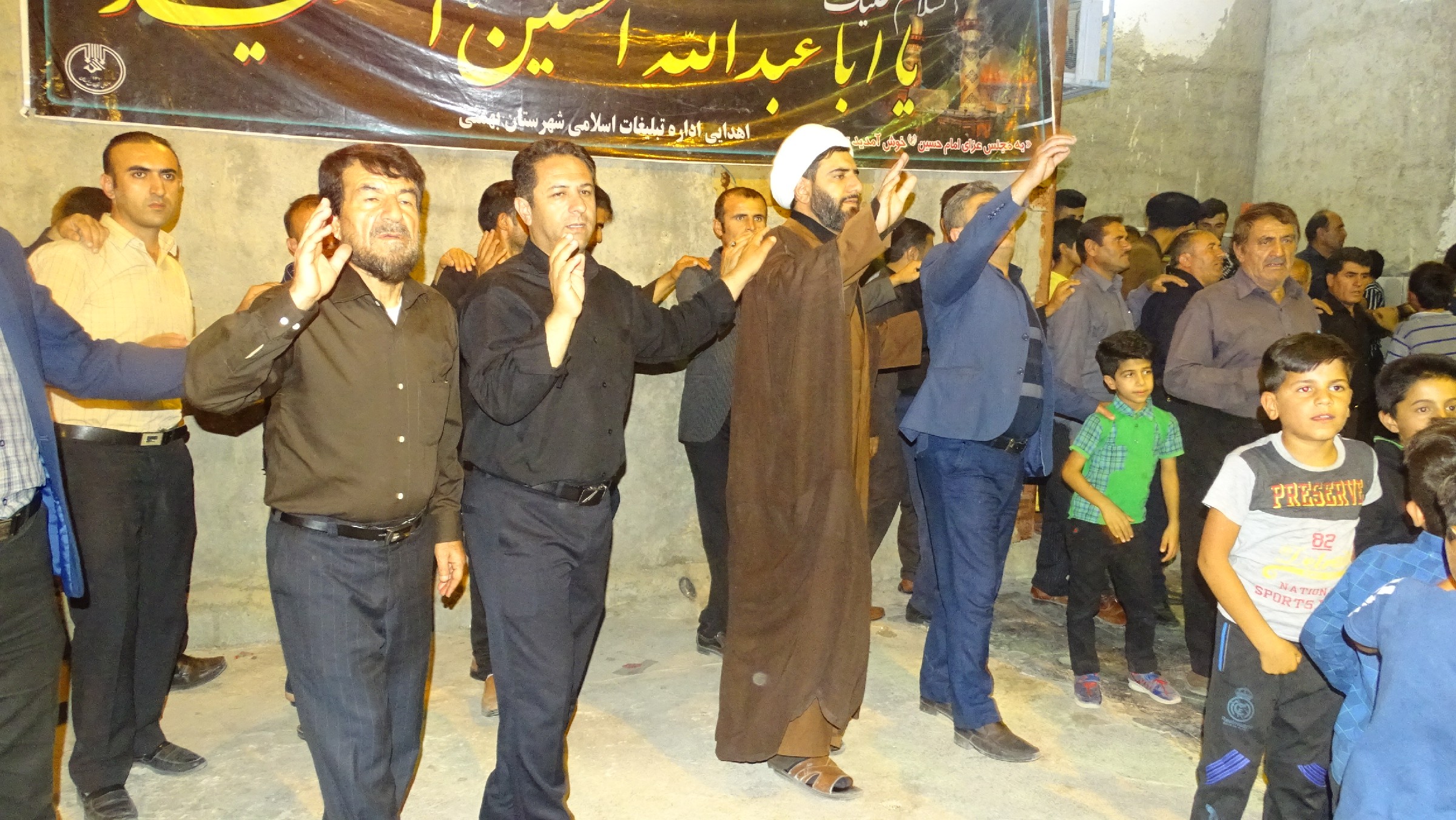 گزارش تصویری از شور و شعور حسینی در هیئت ها و مساجد شهرستان بهمئی