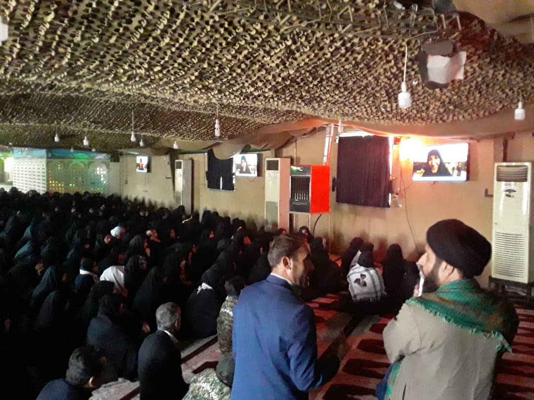 تجدید میثاق دانش آموزان شهرستان بهمئی با شهدای ۸ سال دفاع مقدس در معراج الشهدای شهر اهواز