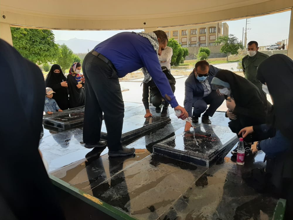 تجدید میثاق دانش آموزان طرح شهید بهنام محمدی به مناسبت هفته عفاف و حجاب با شهدای گمنام شهرستان بهمئی