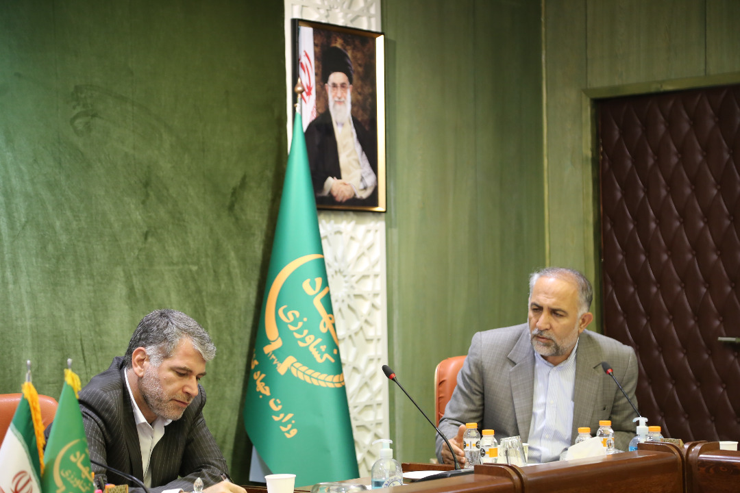 نشست حاج ابراهیم متینیان با وزیر جهاد کشاورزی 