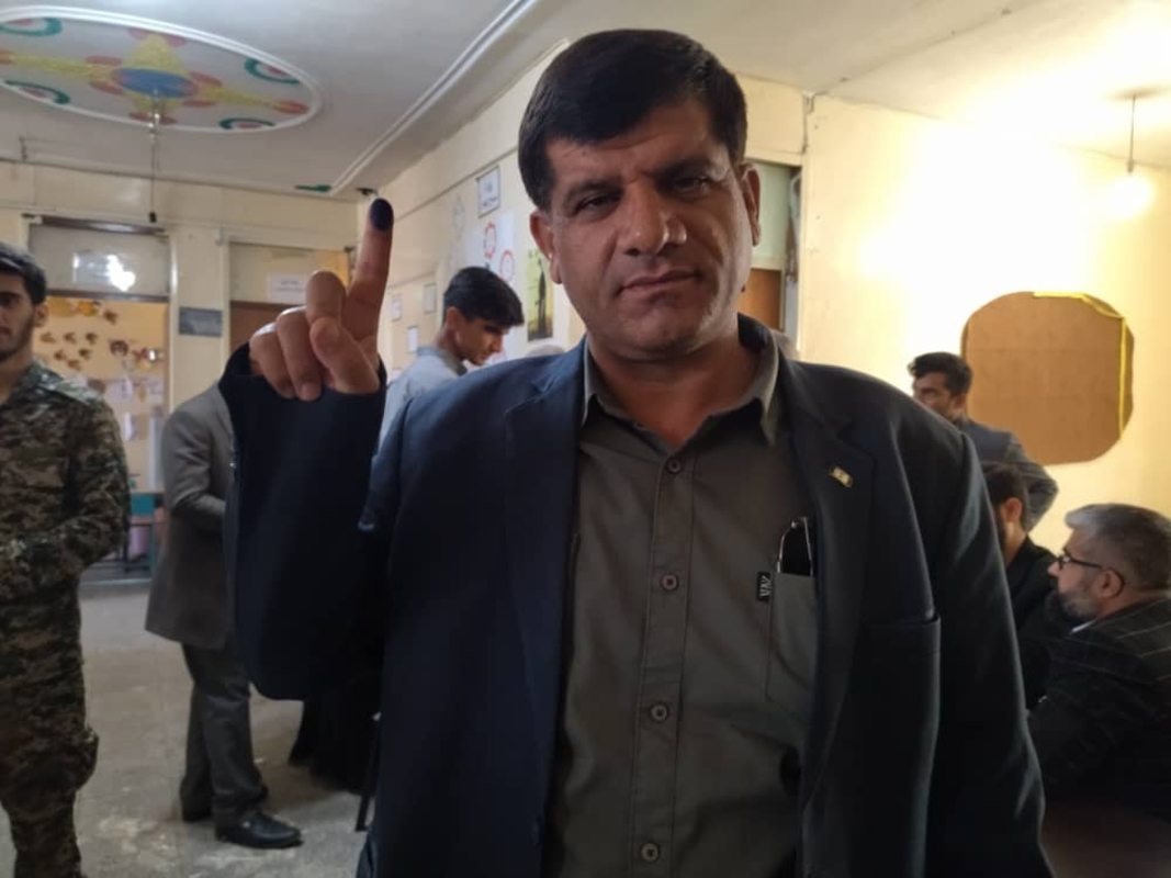 گزارش تصویری از حضور مردم شهرستان بهمئی در پای صندوق های رأی 